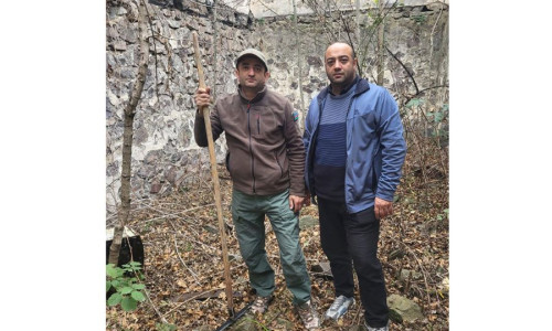 Evimizdə quşlar yuva qurub...