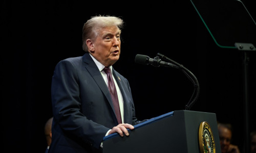 Tramp İranı mülki infrastrukturu daha da məhv etməklə hədələyib - Trend.Az