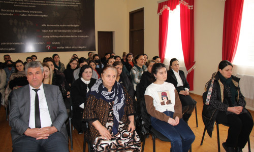 Uşaqların təhsildən yayınmasının və baxımsızlığının qarşısının alınması mövzusunda maarifləndirici tədbir keçirilib